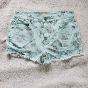 Tokyo Darling Pineapple Printed Distressed Denim Shorts, Sz 8